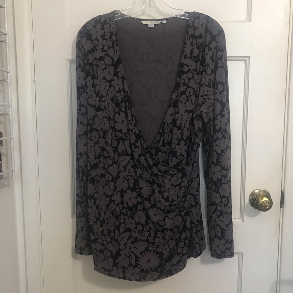 Boden faux wrap blouse 🌹